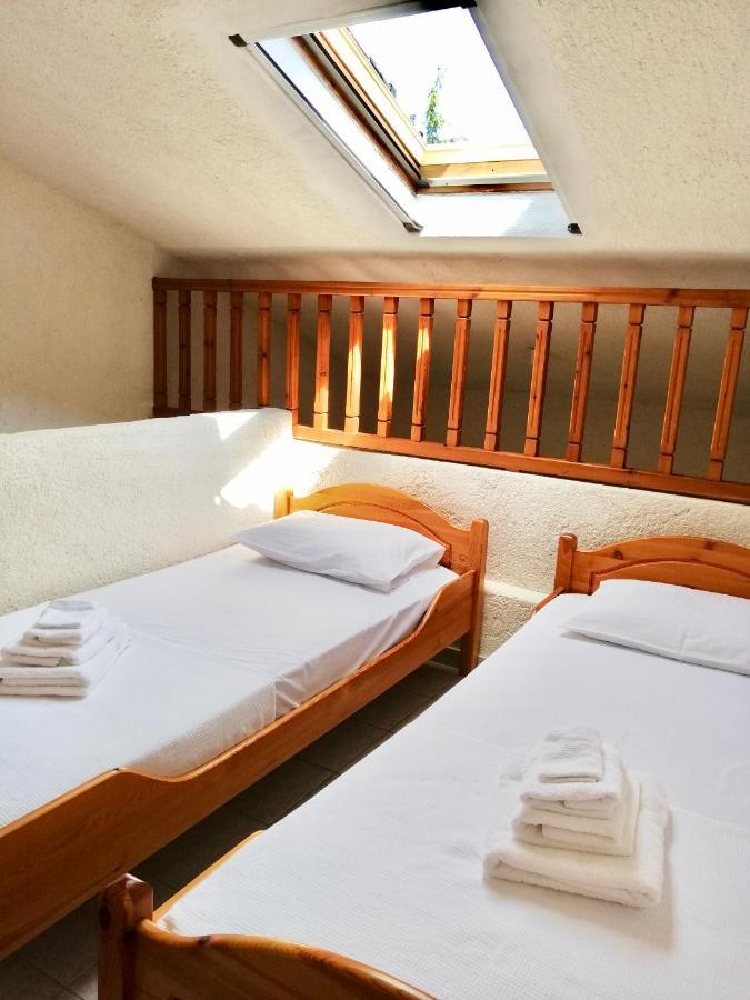 Stella'S Maisonette Siviri Luaran gambar