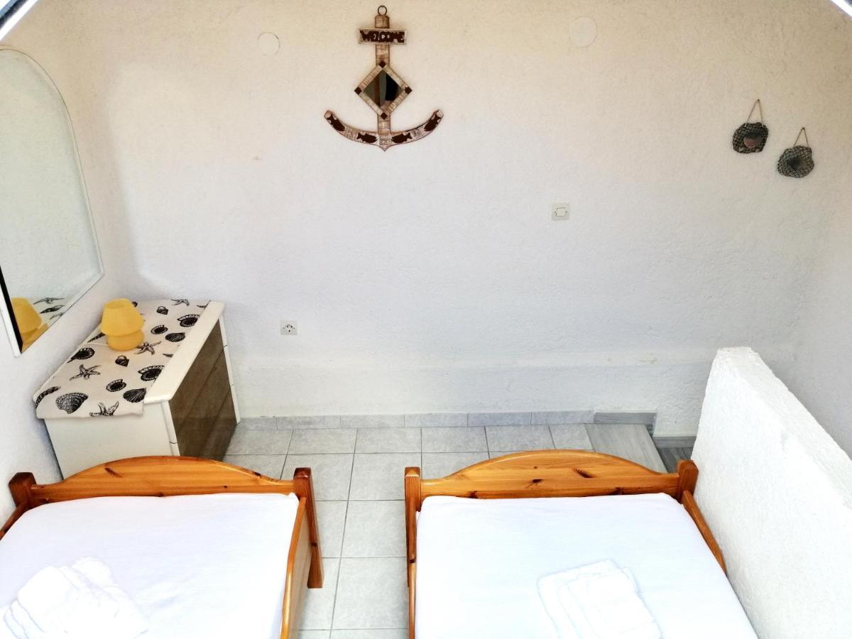 Stella'S Maisonette Siviri Luaran gambar